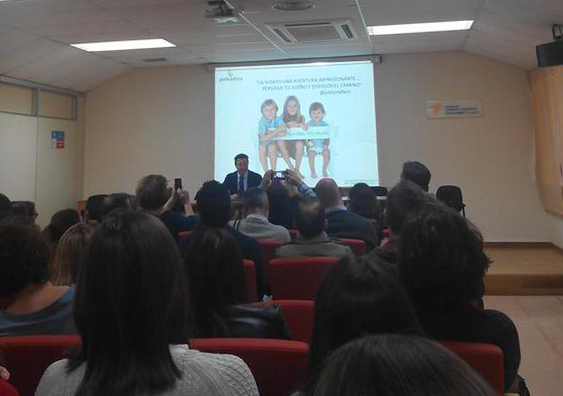 victor_alfaro_en_unizarrecortada